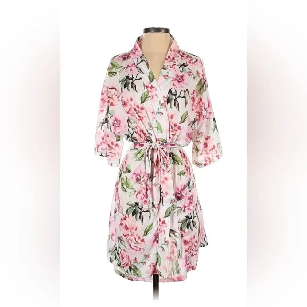 Show me your mumu floral robe kimono